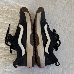 Vans Ultrarange MTE cold weather sneakers